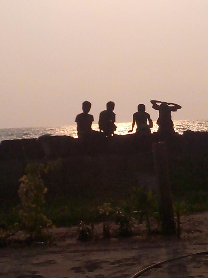 Colonels Beach Villa Alappuzha Экстерьер фото